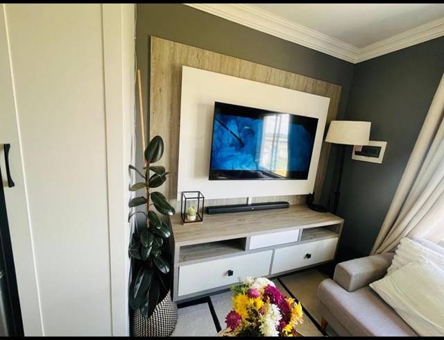 2 BEDROOM APARTMENT FOR SALE IN FLEURHOF
